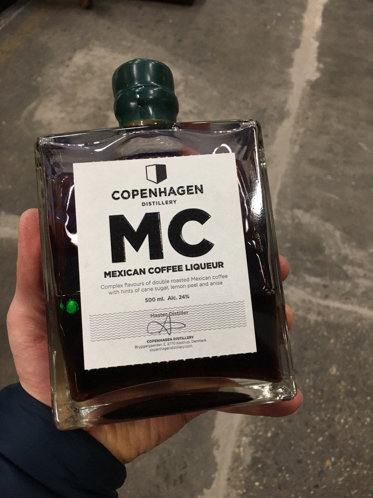 F83CBDE6-1535-49EE-B4DE-349F8A9CC99F