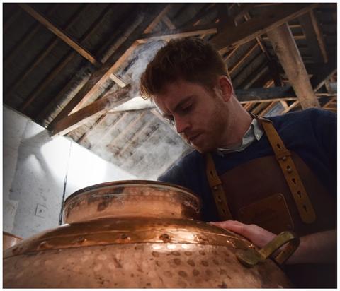 7984A791-4AD2-494A-87CD-88520B56ABFD