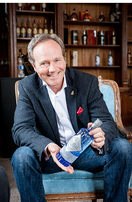 06347D6B-F49A-42FB-8F1D-BE5DE8A279C3