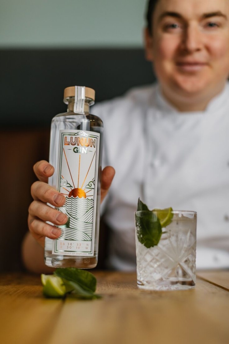 BD2F69A5-4CEC-48E9-A640-8ED7997CF4A7