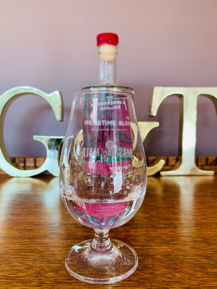 53183224-9DE9-4029-8669-36B31D84278C